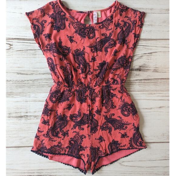 Alya Pink with Blue Paisley Prin Gauzy Romper sz Small - Picture 1 of 7